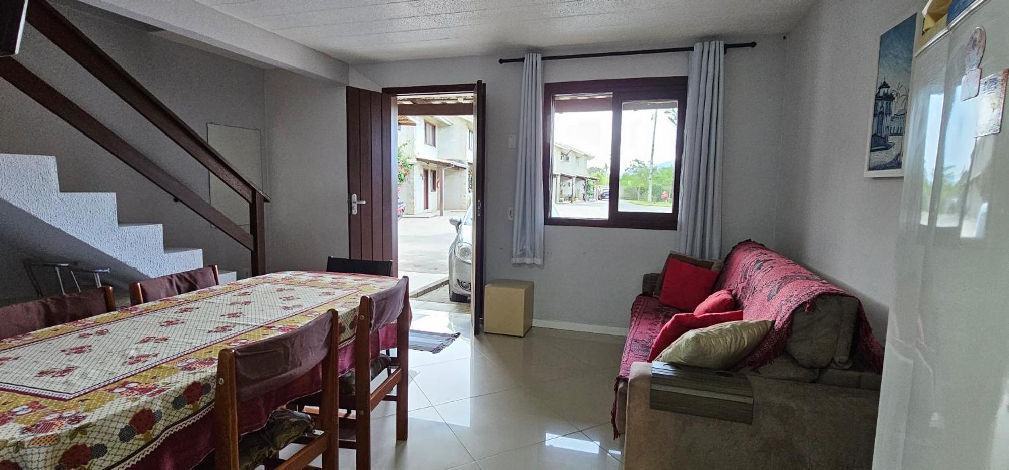 Residencial Hannah - Casa 6 - Porto Belo Sc - Bairro Pereque Kamer foto