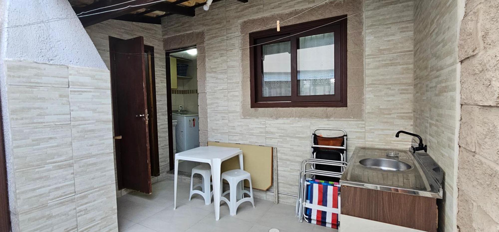 Residencial Hannah - Casa 6 - Porto Belo Sc - Bairro Pereque Kamer foto